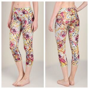 Onzie Bengal Tiger Print Leggings M